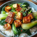 Gebratener Pak Choi mit knusprigem Tofu und Reis
