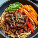 Reisnudeln mit Rindfleisch, Sojasauce und Gem&uuml;se