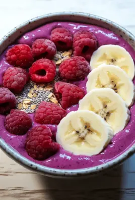 Smoothie Bowl mit Beeren (kalorienarm)